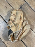 Professional Model Made in Korea Fielders Glove