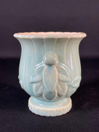 Weller R-1 Soft Green Decorative Flower Pot