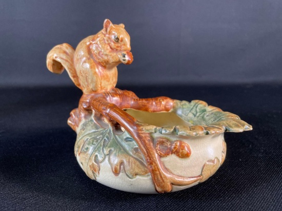 Weller Unmarked Woodcraft Squirrel On Nut Bowl