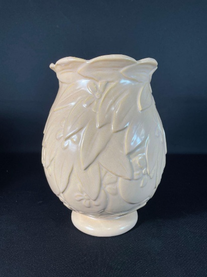 Weller Peach Medium Vase A-12