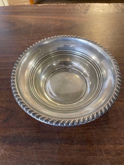 Elmore No. 356 Sterling Silver Bowl