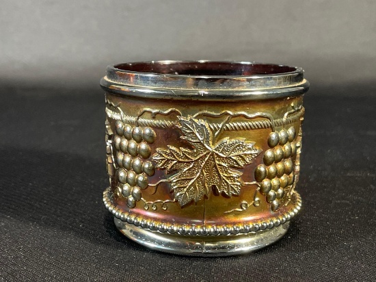 Northwood, "Grape & Cable," Purple/Amethyst Powder Jar, Missing Lid