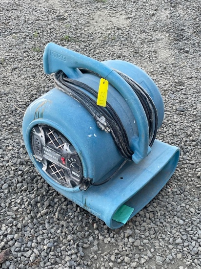 Drieaz Turbodryer Airmover w/ GFCI Outlets