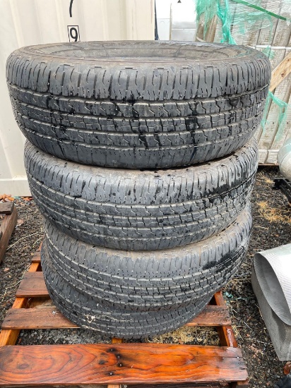 (4) Fortitude HT 275/65R18 Tires