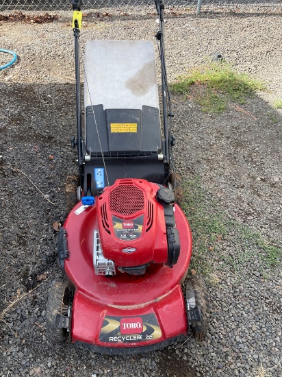 Toro 7.25hp 163cc motor, Lawn Mower