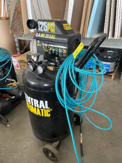 Central Pneumatic 21-Gal Upright Air Compressor