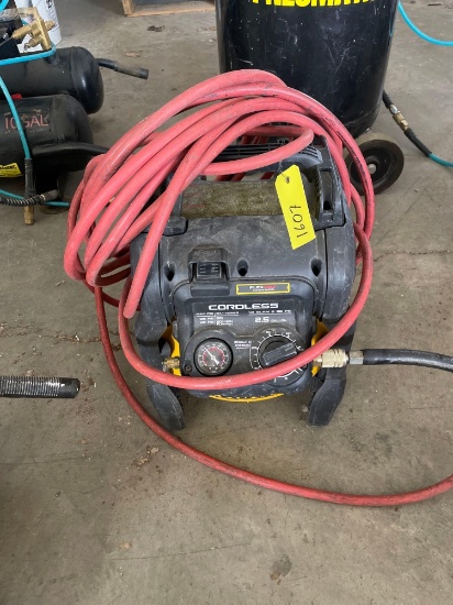 DeWalt Cordless 2.5-Gal Compressor 20v/60v