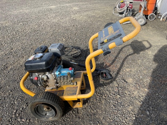 DeWalt 2800 PSI Gas Powered Pressure Washer