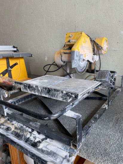 Qez Wet Tile Saw Model 60010 w/ Stand