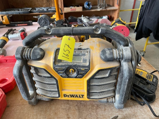 DeWalt Job Site Radio