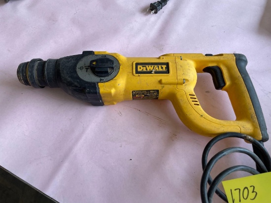 DeWalt D-Handle Three Mode SDS
