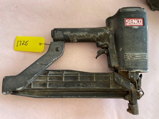 Senco Model SNS40 Pneumatic Stapler