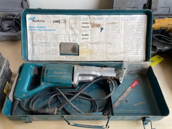 Makita Recipricating Saw w/ Case