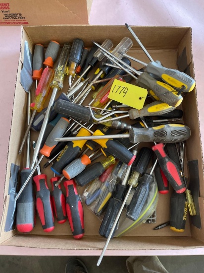 Assorted Screw Drivers