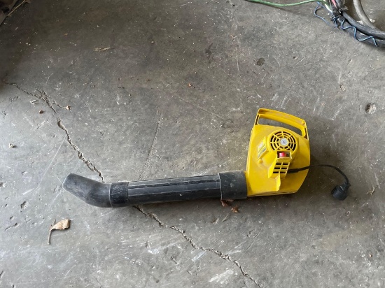 Paramount "wind broom"