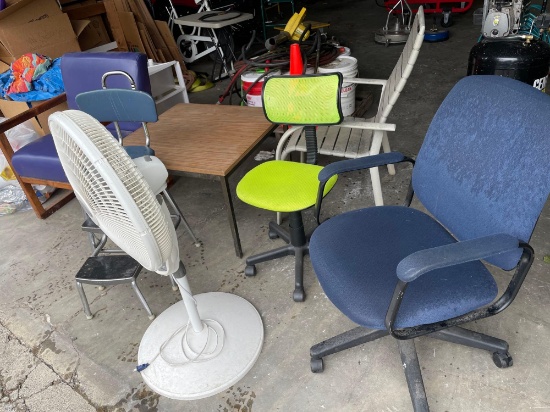 Assorted office furniture