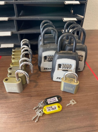 (15) Master combination locks w/reset keys