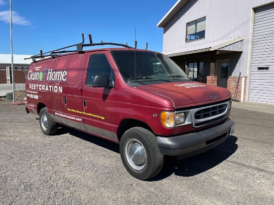 2001 FORD ECONOLINE CARGO VAN