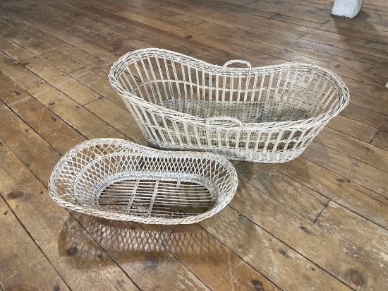 (2) Vintage wicker baby basket's