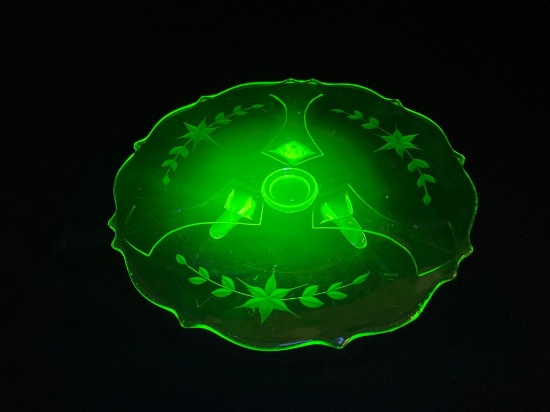 7-1/2" Uranium depression glass small cake plate w/ frosted leaf design underneath