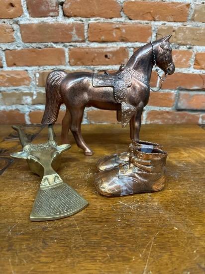 Cast metal