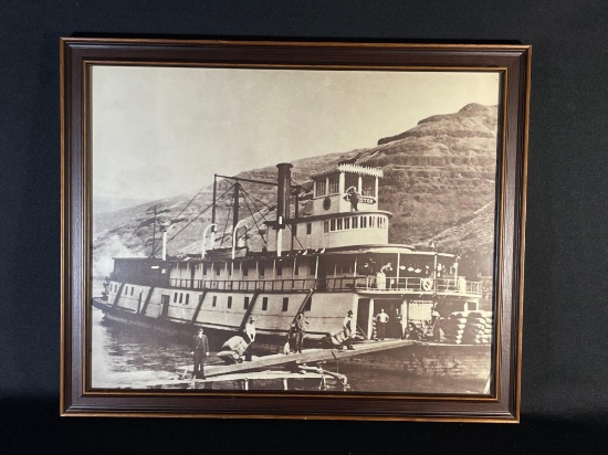 "Loading the Wheat on The Sternwheeler" circa 1916 Lewiston, ID.