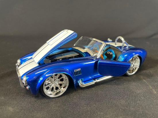 1965 Shelby Cobra 427 S/C Die-cast toy