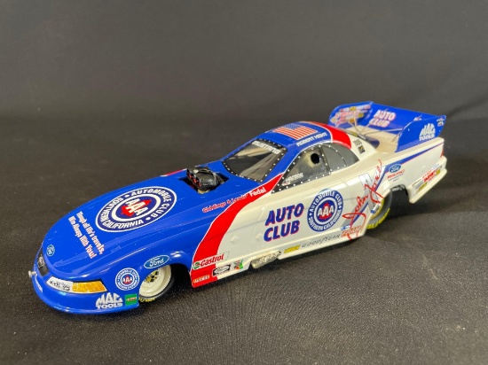 Robert Hights Auto Club NHRA funny car toy