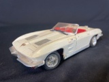 1963 Chevrolet Corvette Revell Die-cast toy