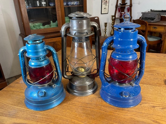 (2) Deitz pilot lanterns & (1) Deitz cold blast lantern