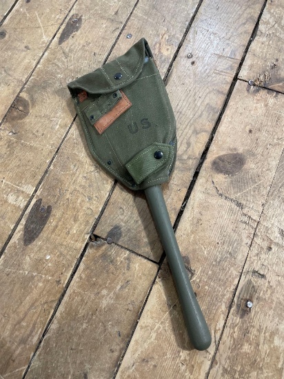 Military surplus axe w/ blade cover