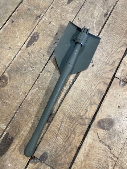 Military surplus axe w/o blade cover