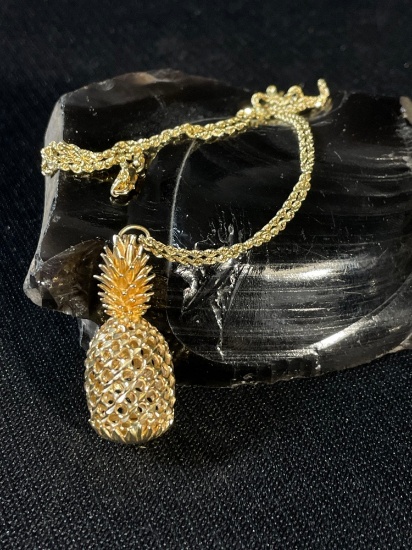 14K Yellow Gold Pineapple Pendant on 20" 14K yellow gold rope chain