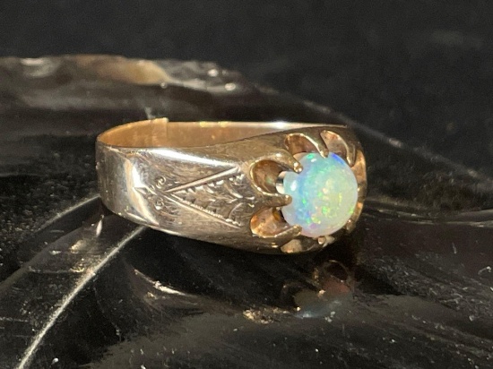 10k Rose Gold Opal ring