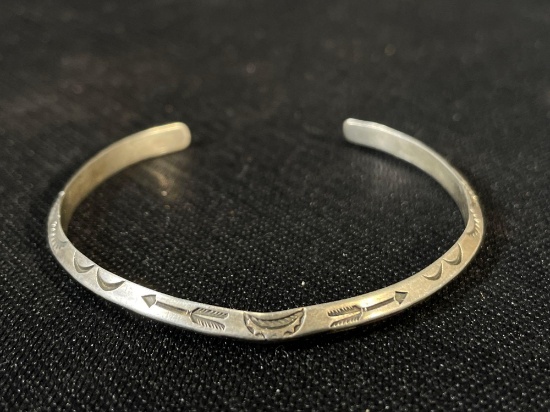 Sterling Silver Southwest Indian style bracelet