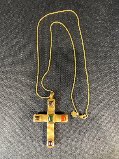 Costume Jewelry Necklace