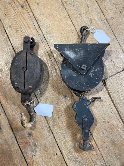 Cast Iron & Wood Block Tackle Pulley & Black Metal Pulley