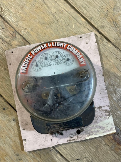 Pacific Power & Light Company Kilowatt Hours Meter G.E. Co.