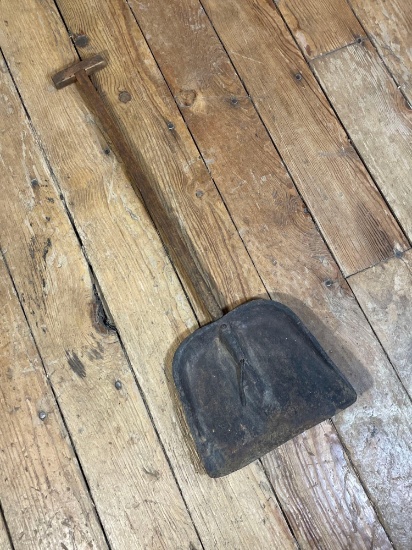 Wooden Advertisment Shovel