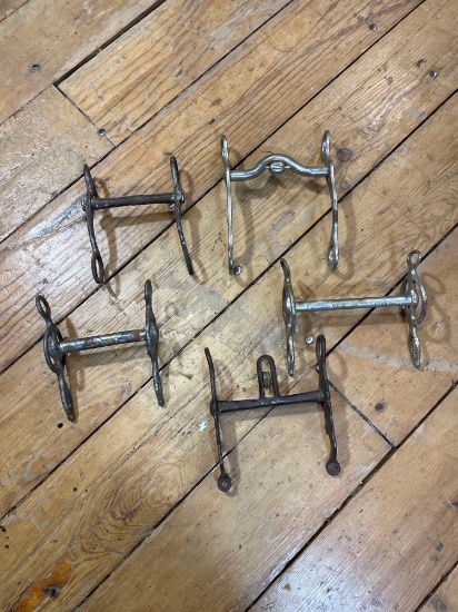 (4) Straight Bits & One Curved Bit