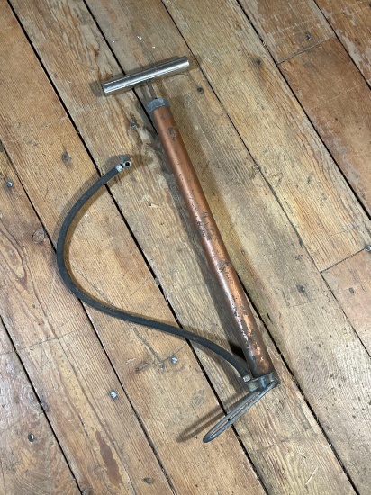 Western Auto Supply Co. Wizard No. A-6409 Manual Tire Pump