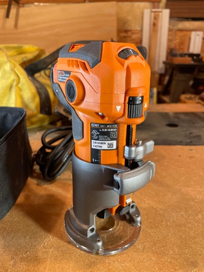 Ridgid Model R2401 Router w/ Case