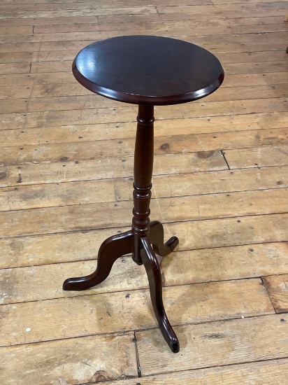 The Bombay Company Mahoganny Plant Stand