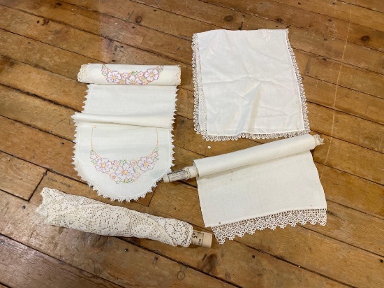 Assorted Linens