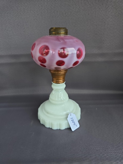 Cranberry coinspot table lamp