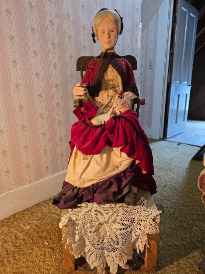 1940's mechanical store window display rocking grandmother