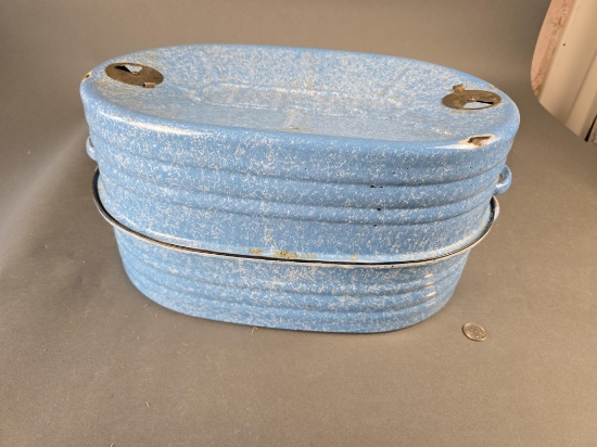 Large blue mottled granite turkey roaster with original insert
