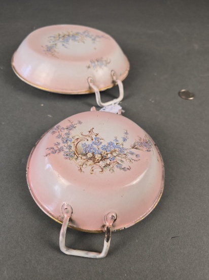 2 pieces French floral granite ware