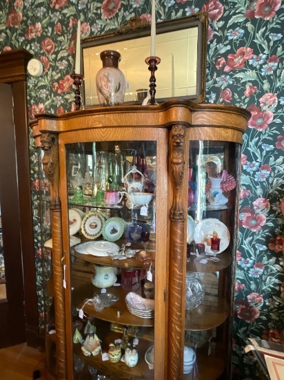 Oak curved glass china with lions heads and claw feet 1900