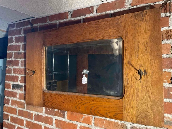 Oak mirror with hat hooks